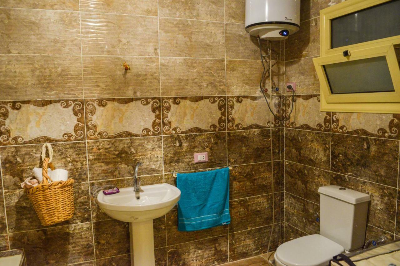 Jamila Cosy Apartment Кайро Екстериор снимка